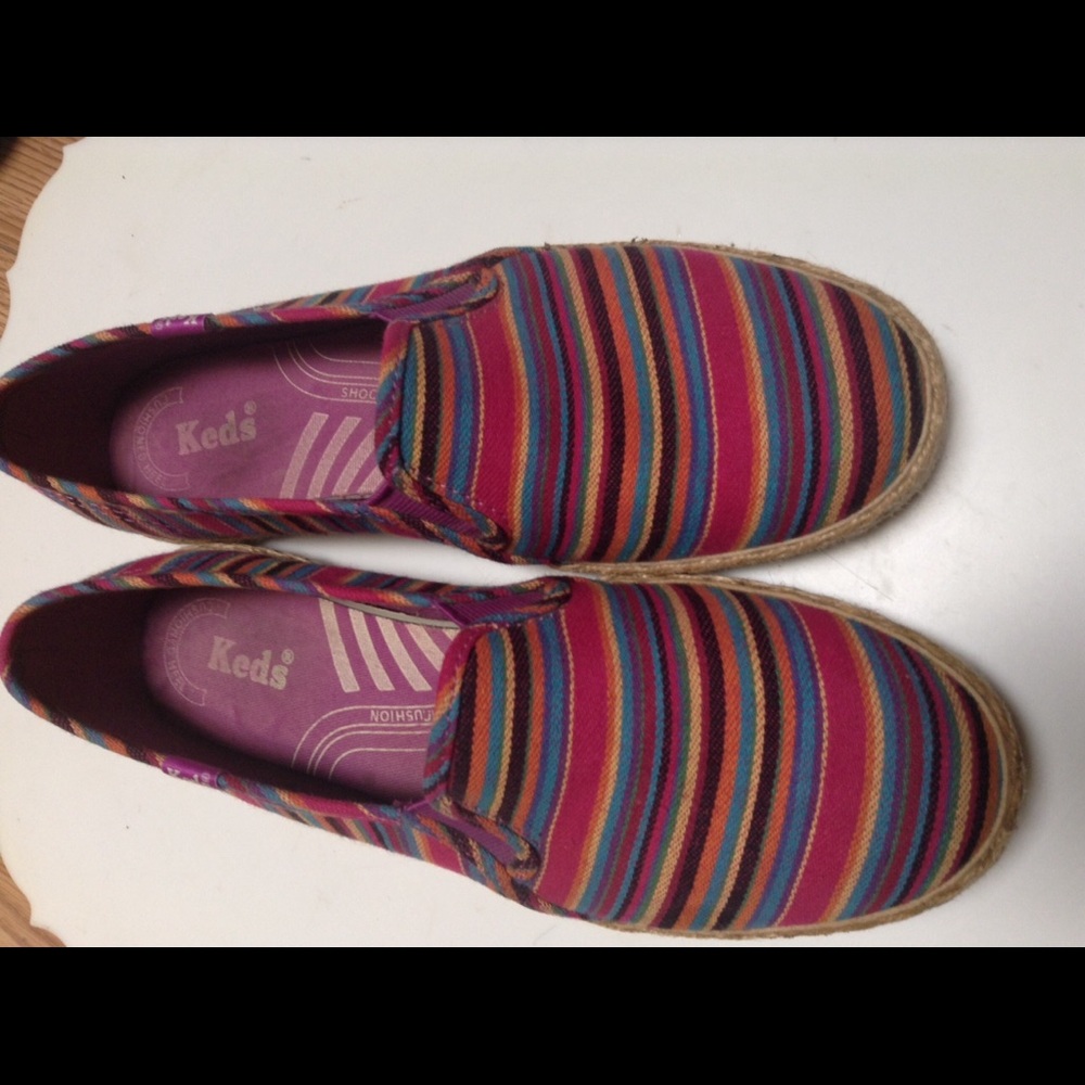 Keds slip on shoes size 7